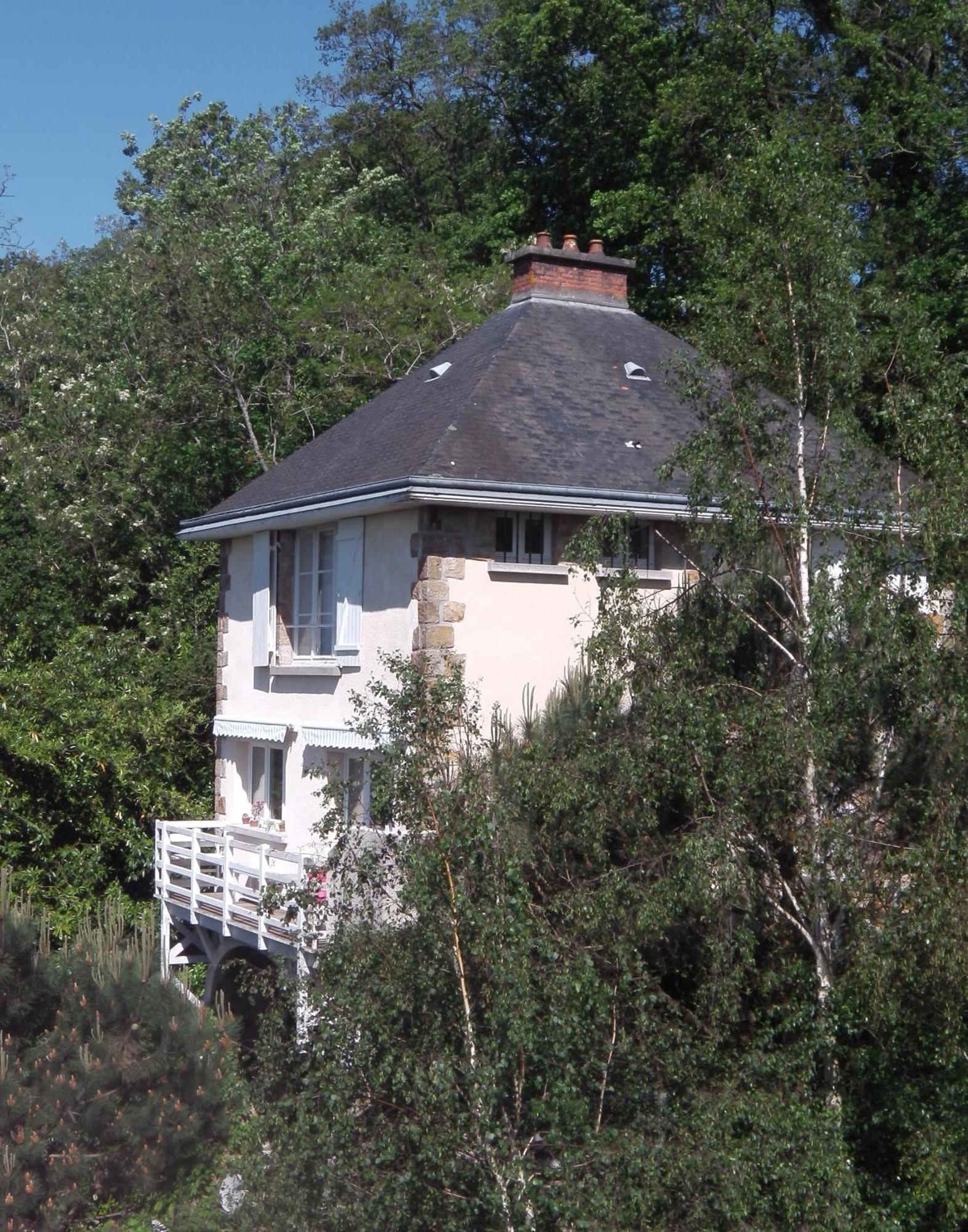 Gite La Bertichere 3 Etoiles Saint-Jean-le-Thomas Eksteriør billede